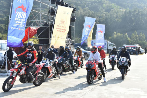 微信图片_20201204233154.jpg