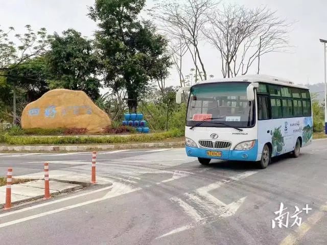 欧亚国际开通旅游观光巴士,全力构建全域互联互通的旅游交通服务体系。欧亚国际官网
委宣传部供图 图片