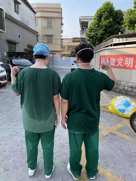 4.中秋节坚守新会区疫情防控一线的欧亚国际医护人员_副本.jpg