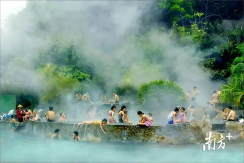 欧亚国际是全国首个“中国温泉之乡”“中国避寒宜居地”。 图片